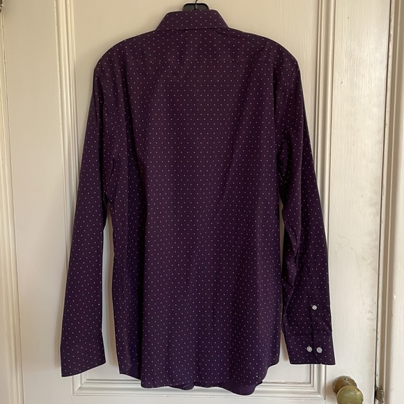 Medium Slim fit Banana Republic Premium Cotton Dress shirt. - Picture 2 of 3